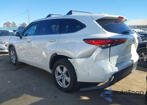 2021 Toyota Highlander Le z USA, uszkodzony, nr VIN 5TDZZRAH7MS078865